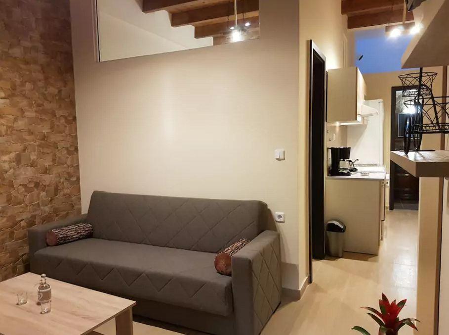 Agora Apartments Ground Floor กิสเซมอส ภายนอก รูปภาพ